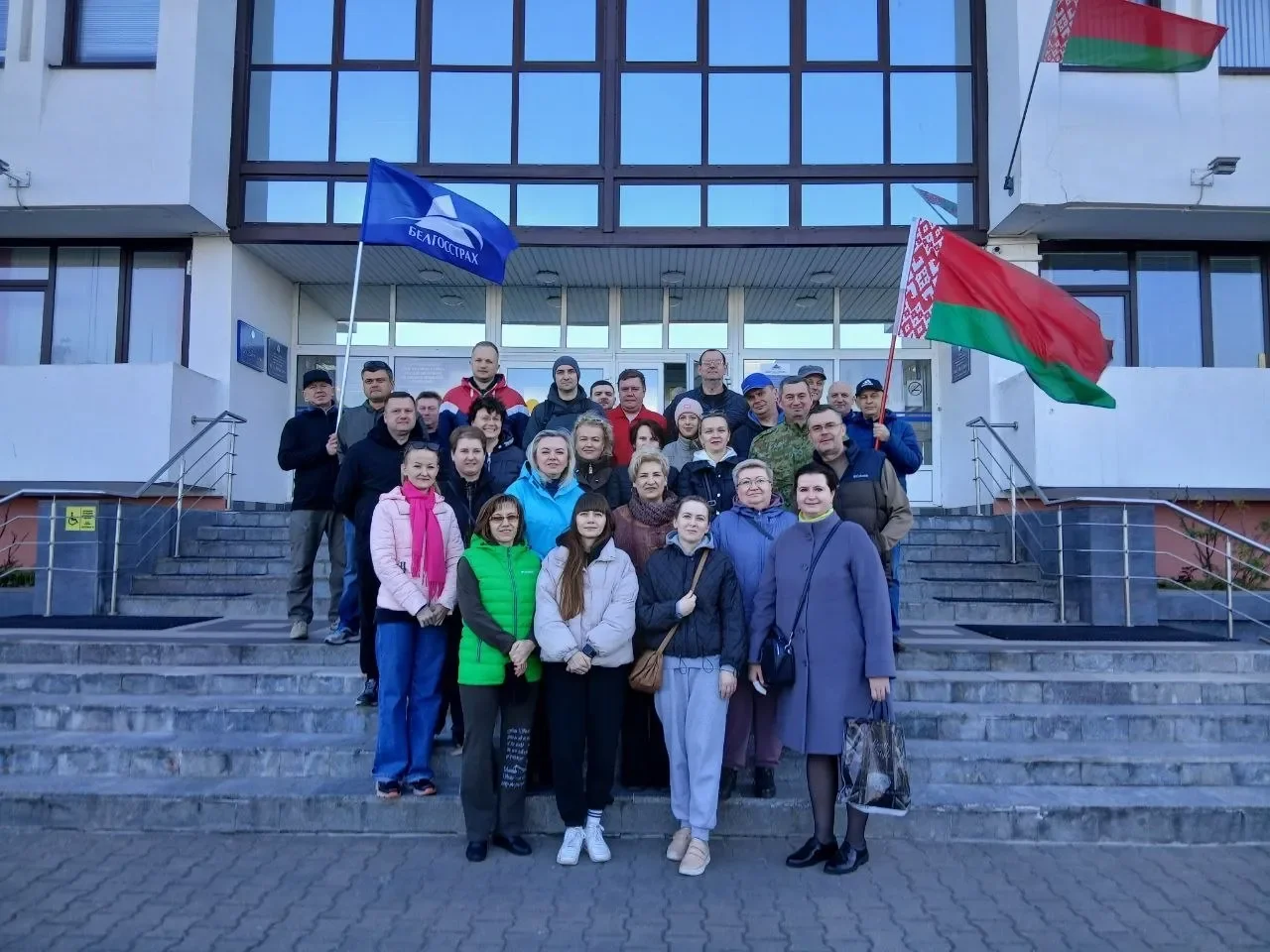 Брестчан вышли на республиканский субботник — фоторепортаж