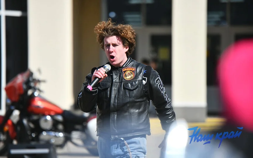 Первый сезон на своём байке, 26 лет вместе и помощь больному ребёнку — открытие мотосезона в Барановичах