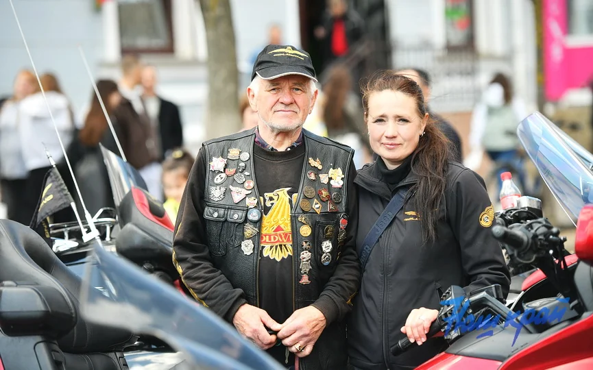 Первый сезон на своём байке, 26 лет вместе и помощь больному ребёнку — открытие мотосезона в Барановичах