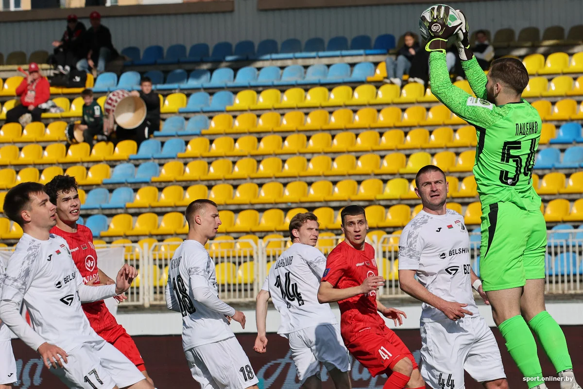 Впервые в истории: женщина стала главным арбитром матча белорусской Высшей лиги