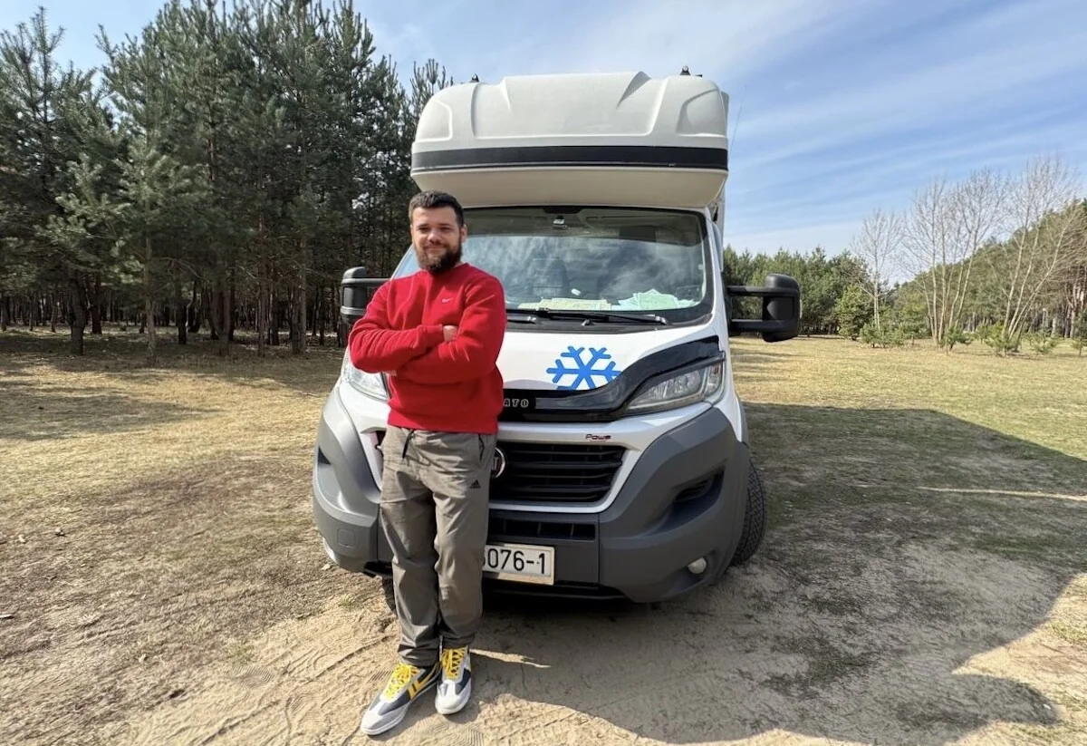 Водитель фургона рассказал, сколько получает и за что платит из своего кармана