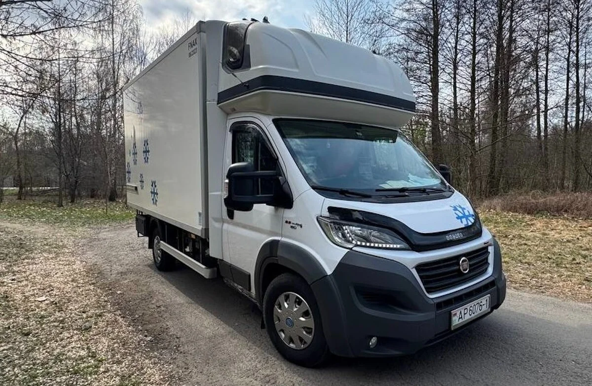 Водитель фургона рассказал, сколько получает и за что платит из своего кармана