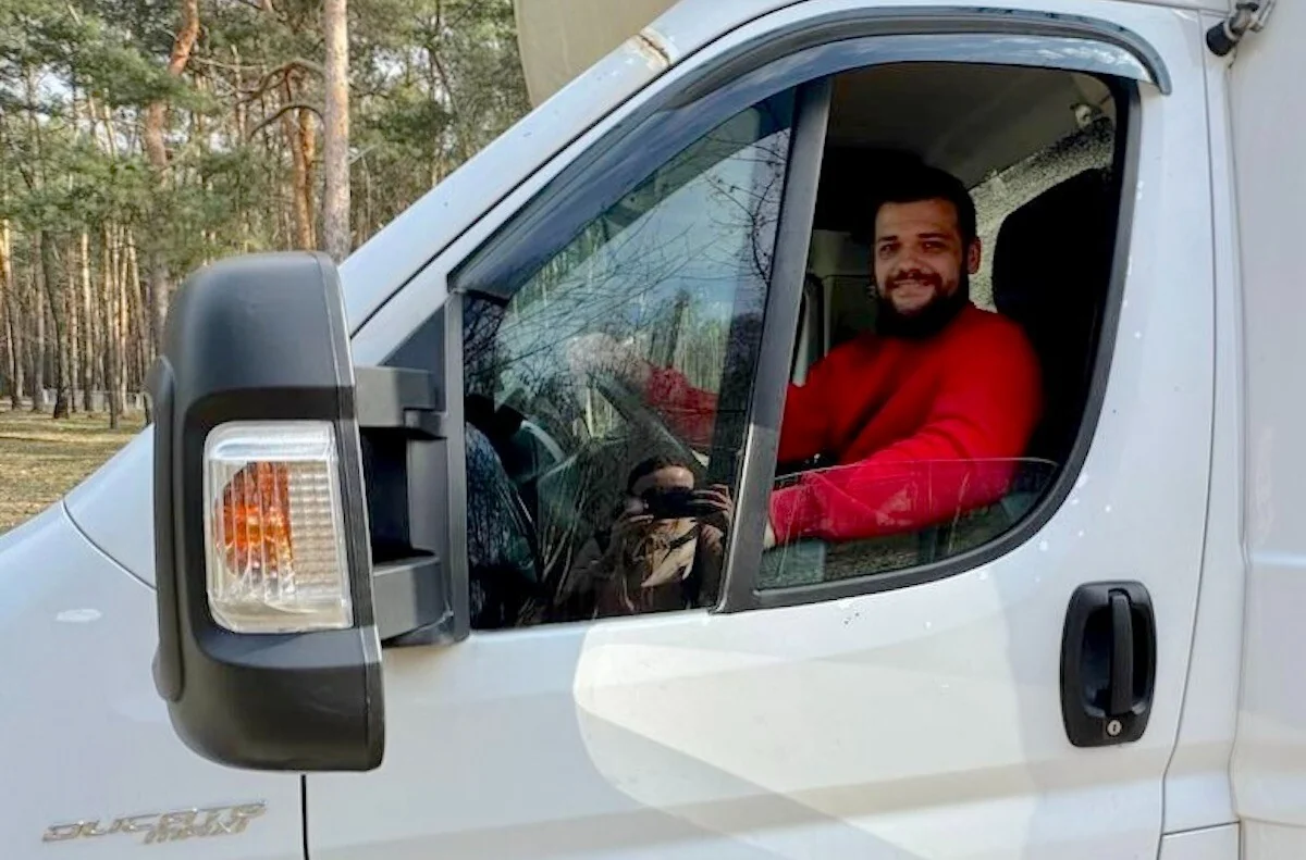 Водитель фургона рассказал, сколько получает и за что платит из своего кармана