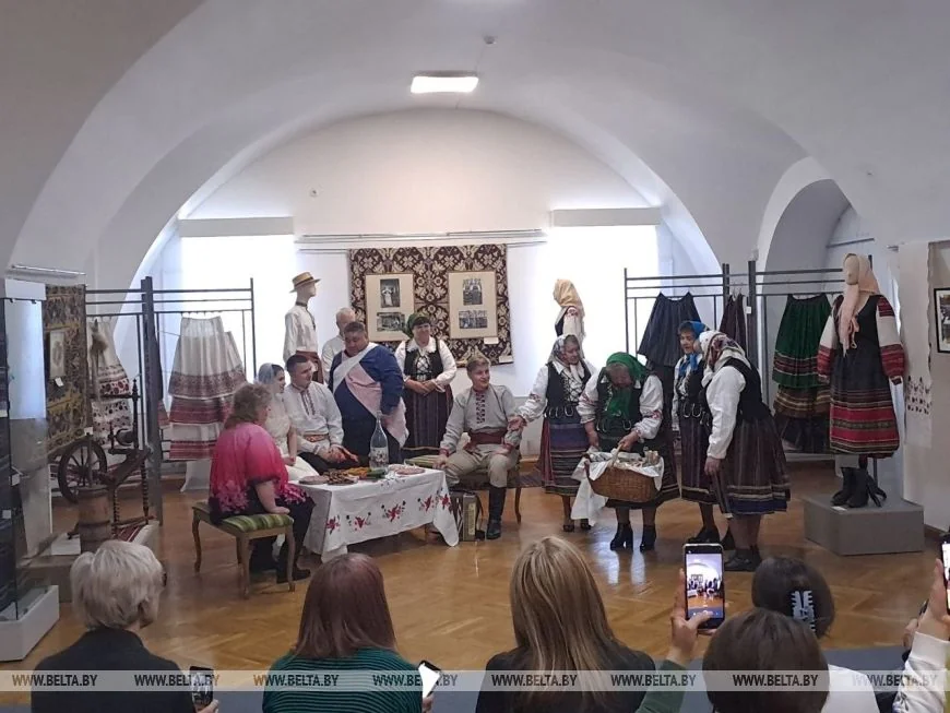 В Бресте воссоздали уникальный свадебный обряд