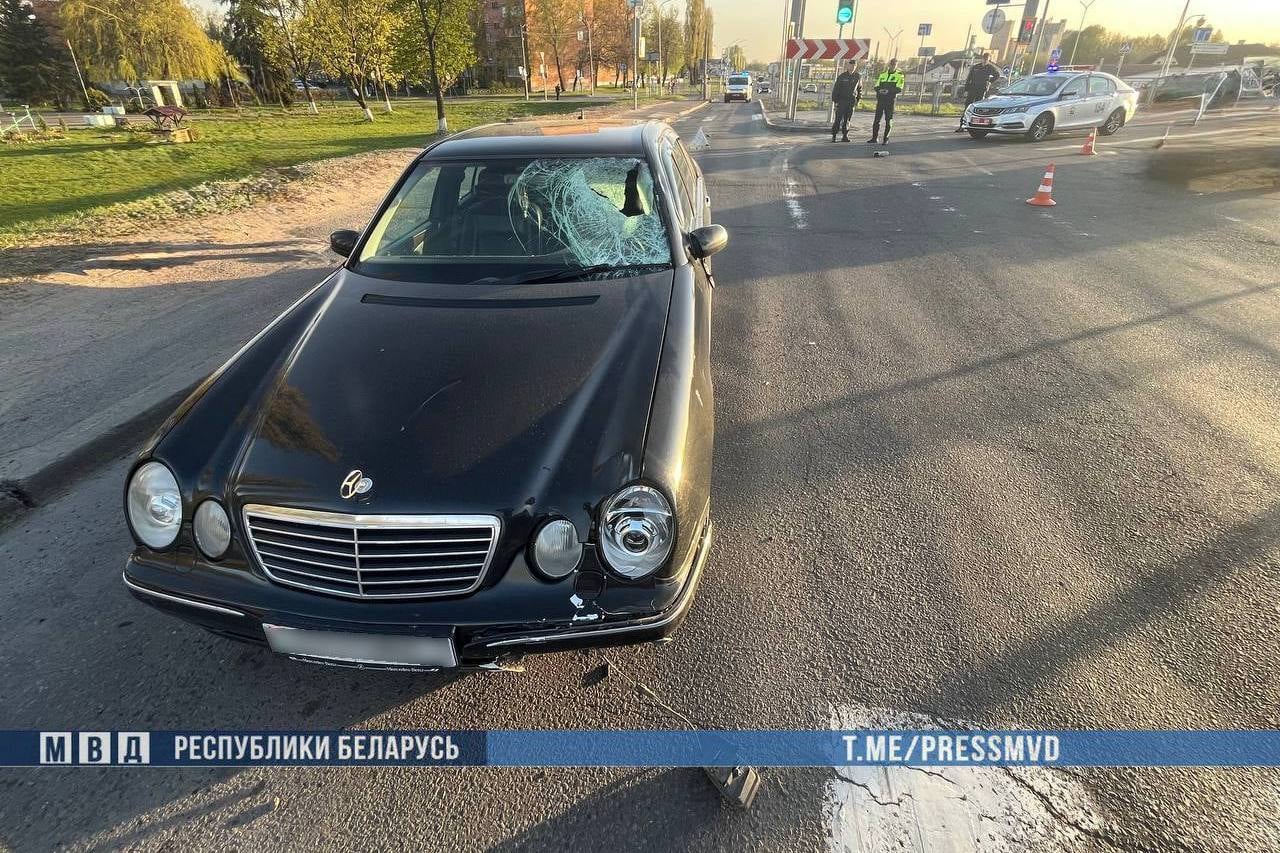 Трагедия в Пинске: подросток на электросамокате погиб под колёсами Mercedes