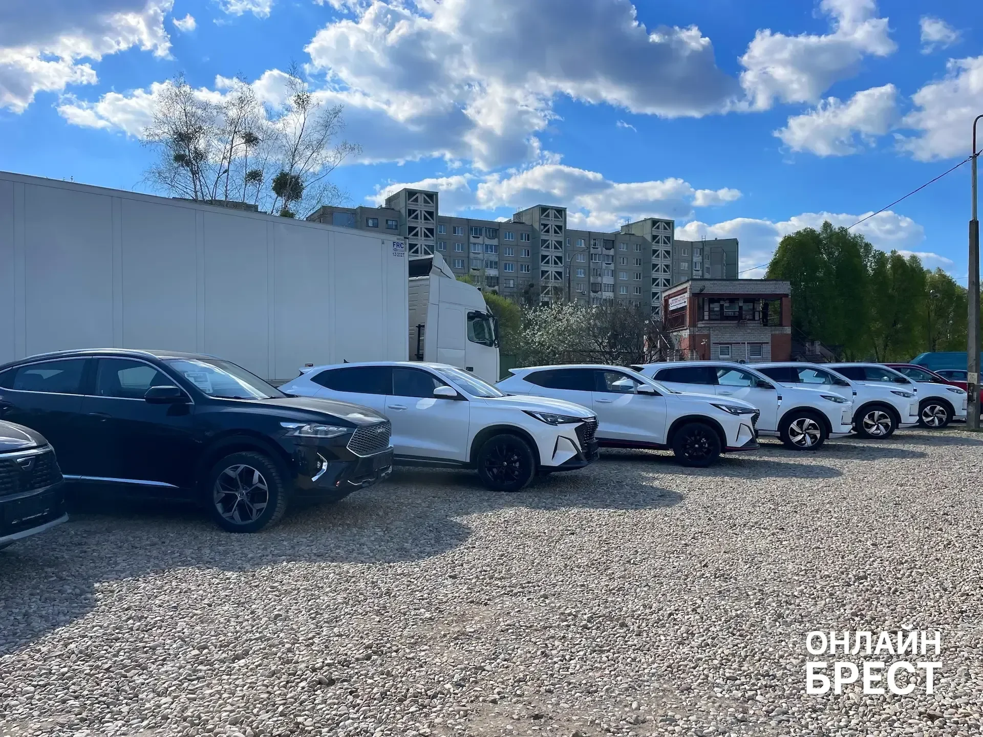 Брестчане меняют авто за один день: как устроен сервис «ГрандАвто Брест»