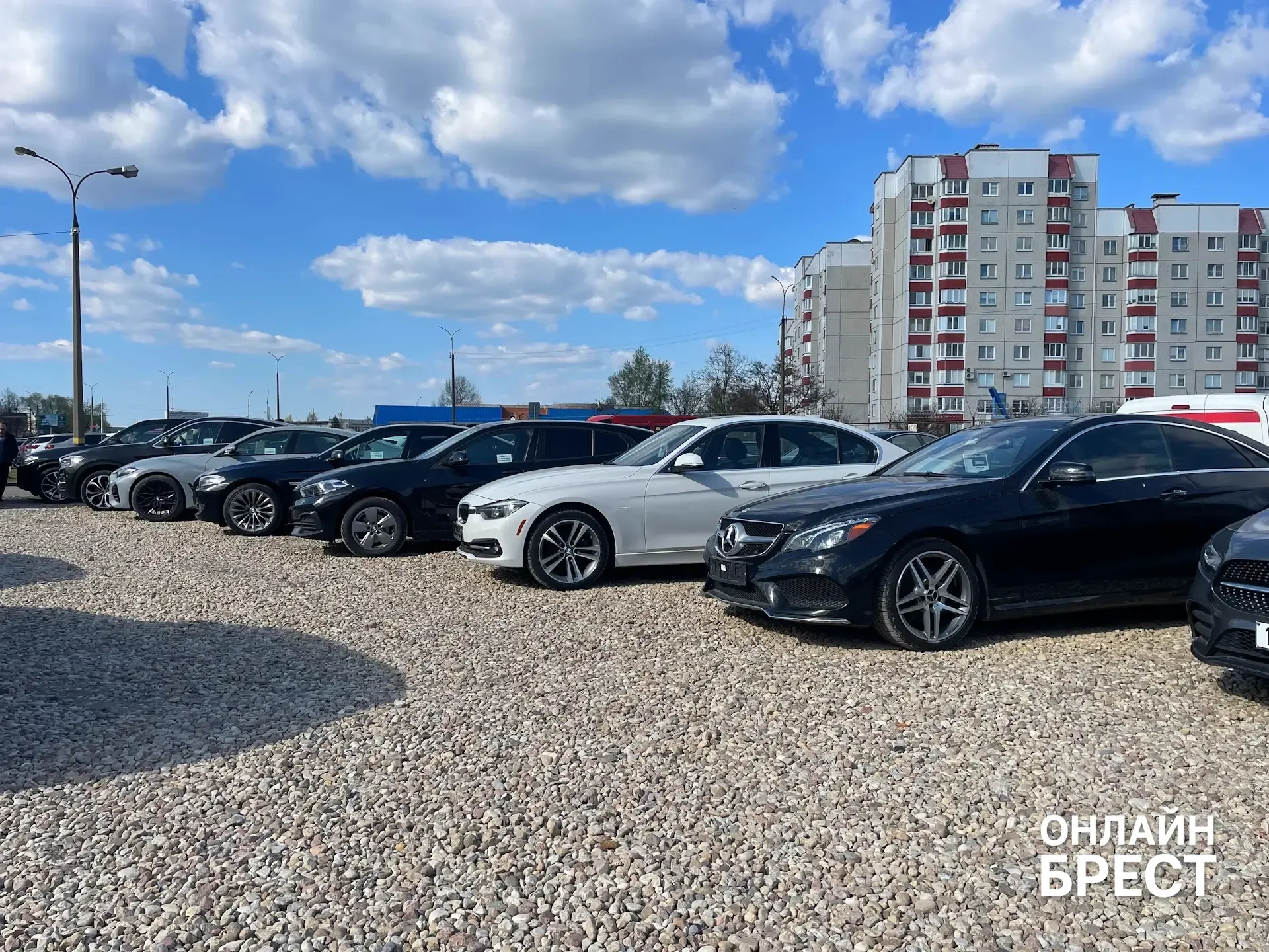 Брестчане меняют авто за один день: как устроен сервис «ГрандАвто Брест»