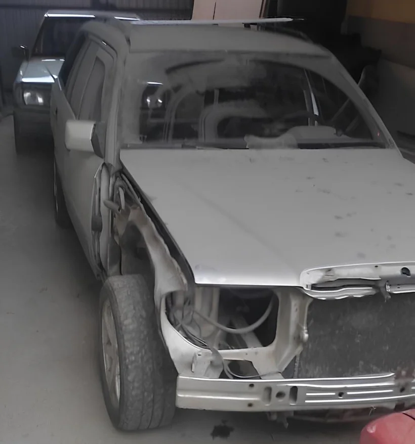 Гараж, полировка кузова и бутылка в качестве оплаты — чем закончилась эта история в Бресте