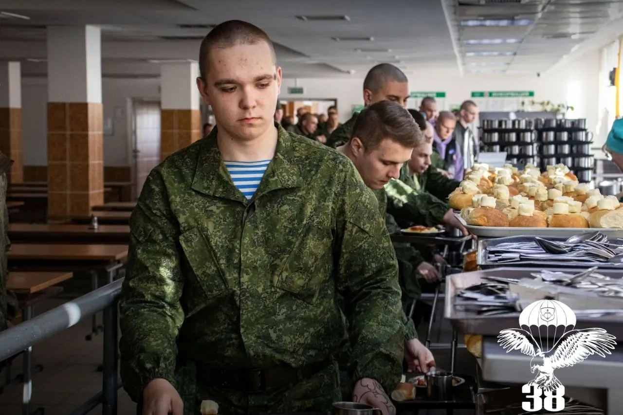 Новобранцы пополнили ряды 38-й гвардейской бригады в Бресте: служба началась