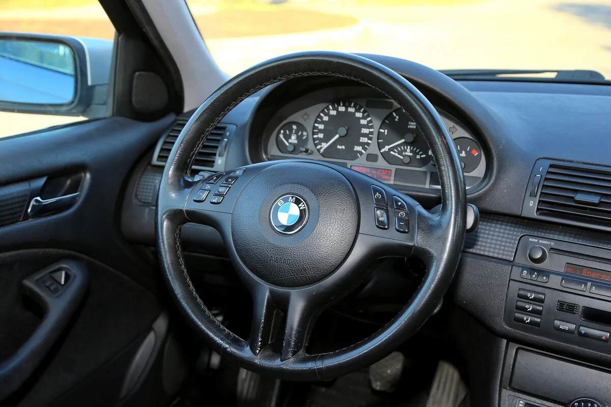 Белорус 15 лет записывал каждый рубль, потраченный на BMW — вот что получилось