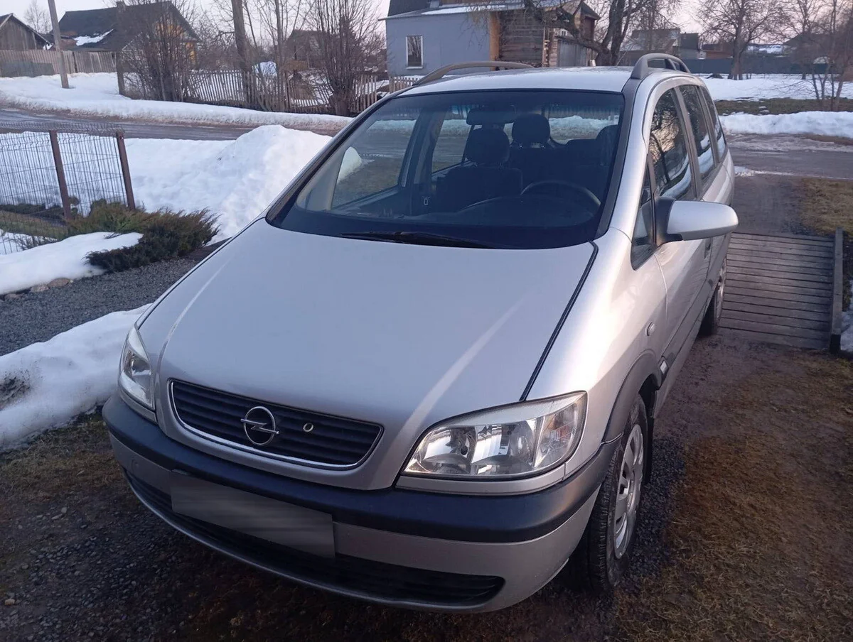 Белорус 5 лет ведёт учёт расходов на 26-летний Opel Zafira — вот что получилось