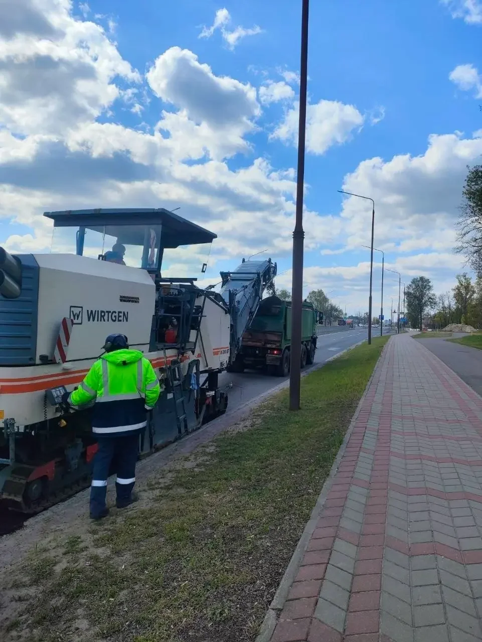 В Бресте обновляют дороги и готовятся к 22 июня