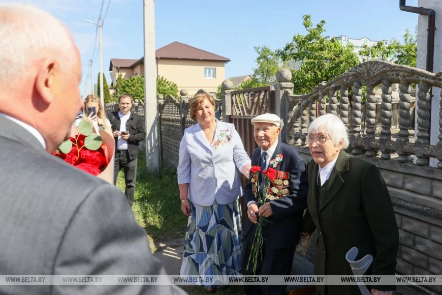 Столетний ветеран из Бреста: «Подумать не мог, что в старости столько людей будут навещать»
