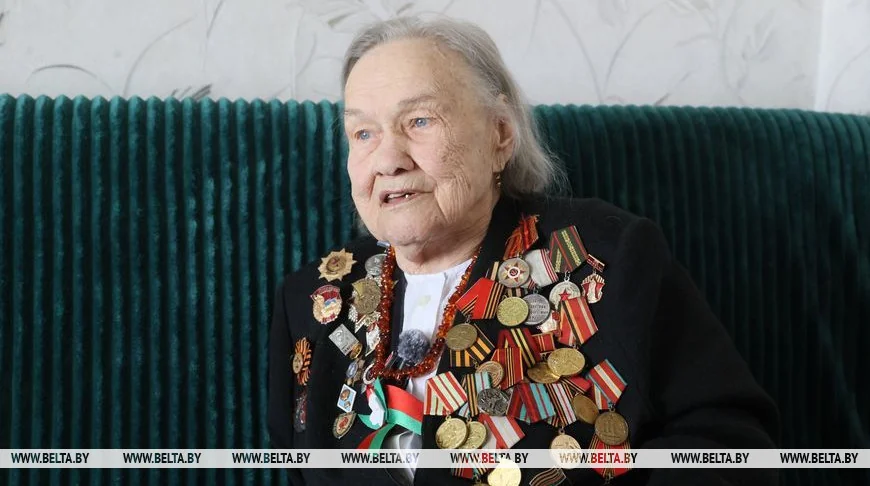96-летняя брестчанка ходила в разведку в 12 лет — накануне 9 Мая она поделилась воспоминаниями