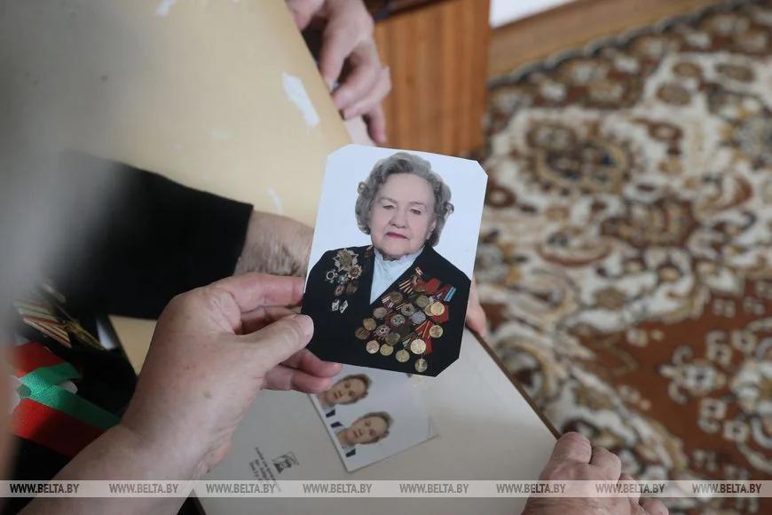96-летняя брестчанка ходила в разведку в 12 лет — накануне 9 Мая она поделилась воспоминаниями