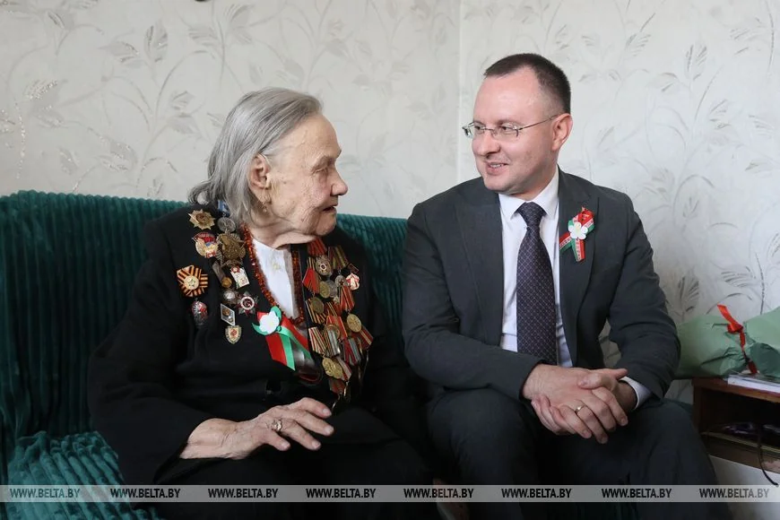 96-летняя брестчанка ходила в разведку в 12 лет — накануне 9 Мая она поделилась воспоминаниями