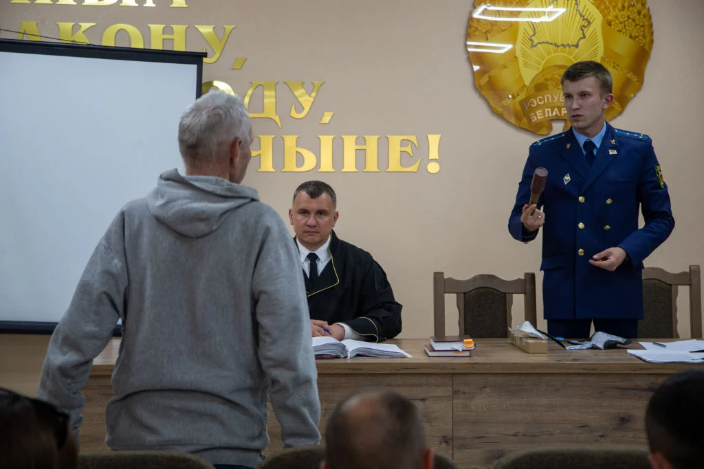 В Бресте женщина ударила мужчину ножом в спину — вот что было дальше