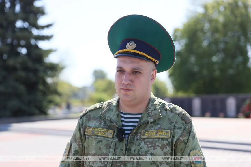 Брестские обновили памятник человеку, которого называли грозой контрабандистов