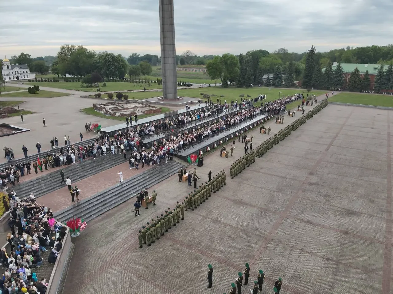 «Служу Республике Беларусь!»: как 250 новобранцев принимали присягу в Брестской крепости