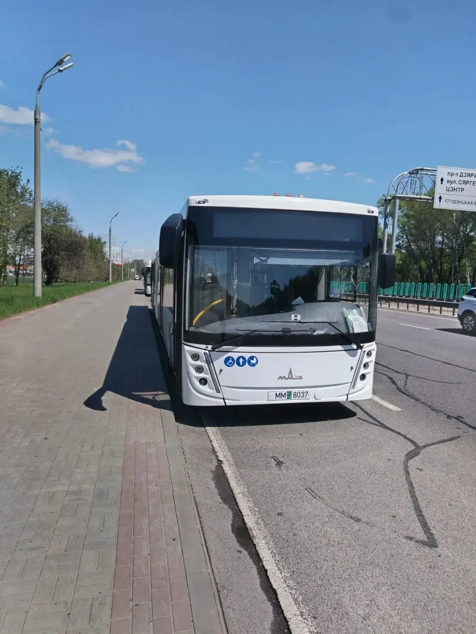 В Брест прибывают новые автобусы-«гармошки» — вмещают до 170 пассажиров