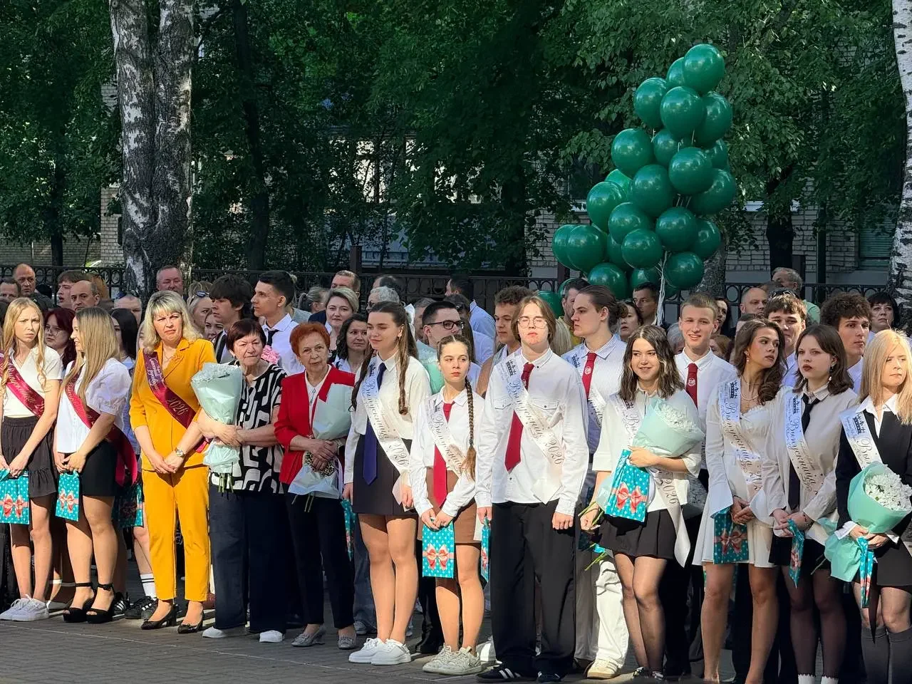 В Бресте прозвенел последний звонок