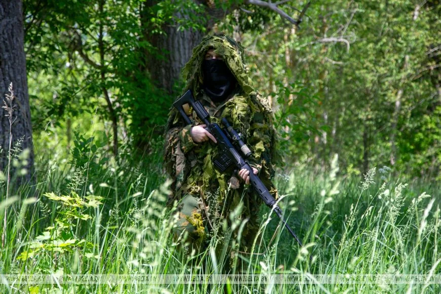 День и ночь на страже: как пограничники в Бресте охраняют границу с помощью ИИ и дронов