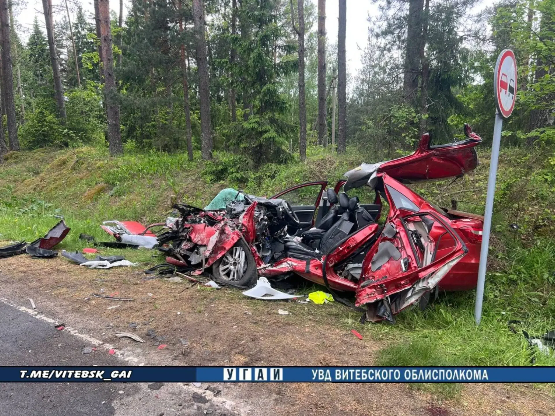 Грузовик вылетел на встречную полосу и врезался в Lada — водитель легковушки не выжил