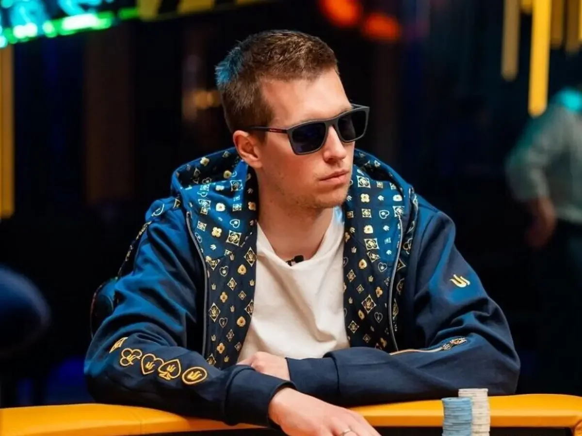 Белорус выиграл $4,3 млн на покерном турнире — вот как это было