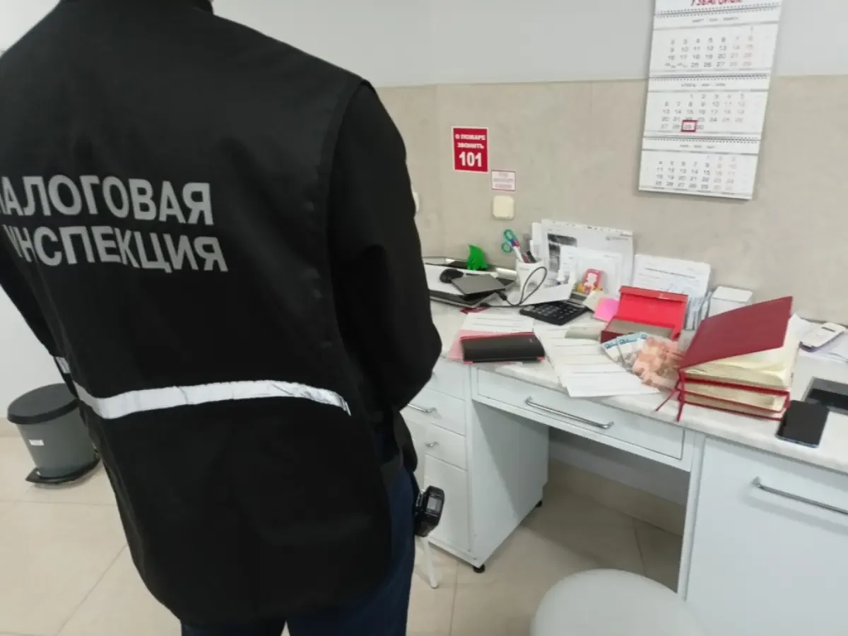 В Бресте налоговая пришла с контрольной закупкой в стоматологию — что обнаружили?