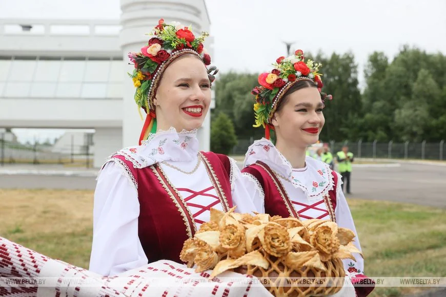 Президент Ганы прилетел в Брест — подробности визита