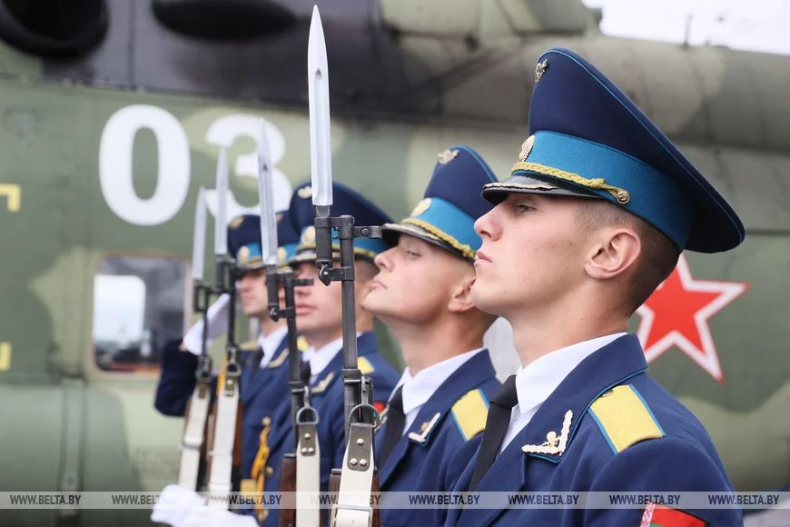 Президент Ганы прилетел в Брест — подробности визита