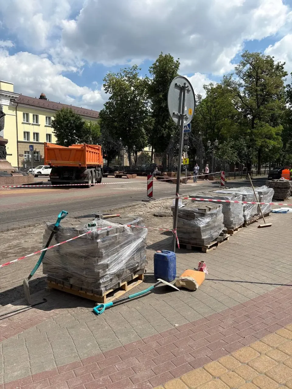 В Бресте взялись за перекрёсток Советской и Гоголя — что там происходит