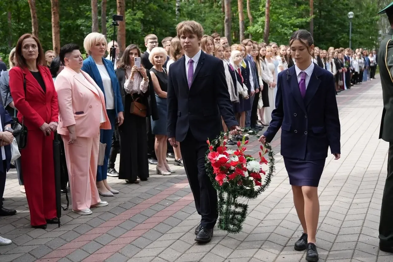 В Московском районе Бреста чествовали медалистов: сколько наград у выпускников и какие школы в лидерах
