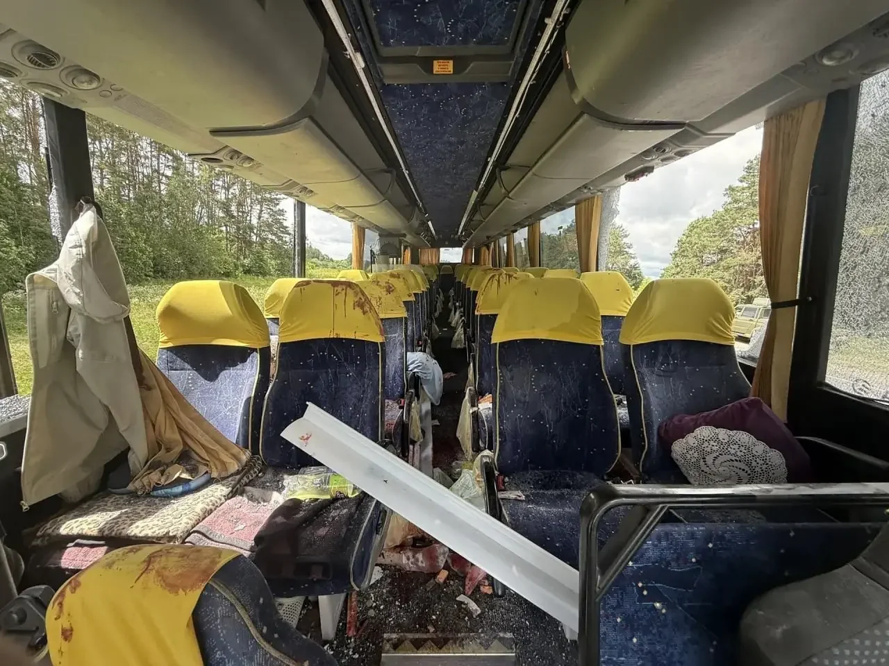 В Брянской области БПЛА атаковал автобус с детской футбольной командой из Беларуси — что известно