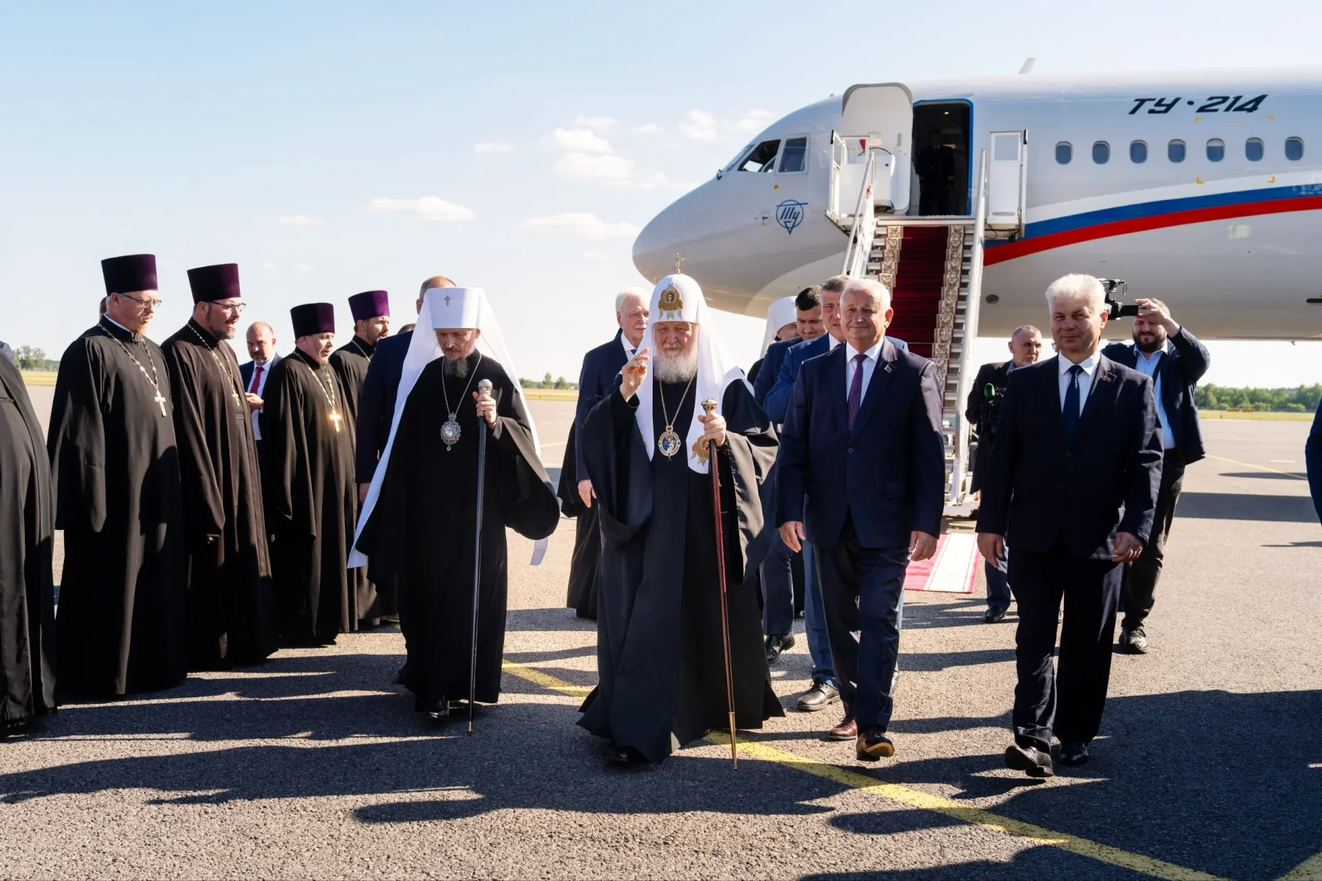 Патриарх Кирилл прилетел в Брест