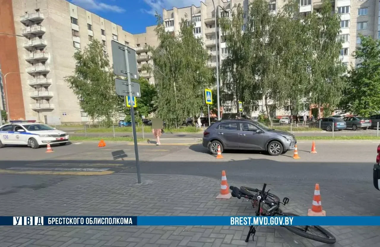 13-летний велосипедист в Барановичах попал под машину — что известно о происшествии