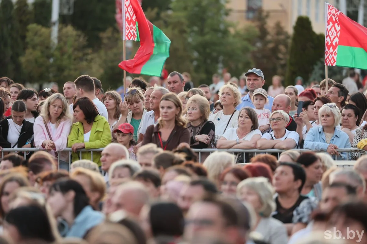 От концерта до салюта: как прошёл День Независимости в Бресте