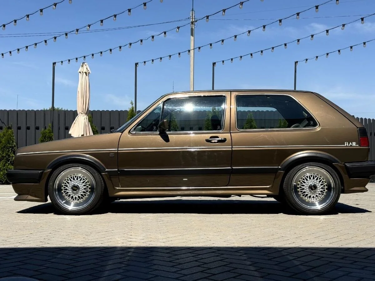 Пинчанин купил редкий VW Golf II — за эту машину продавцу начали звонить без остановки