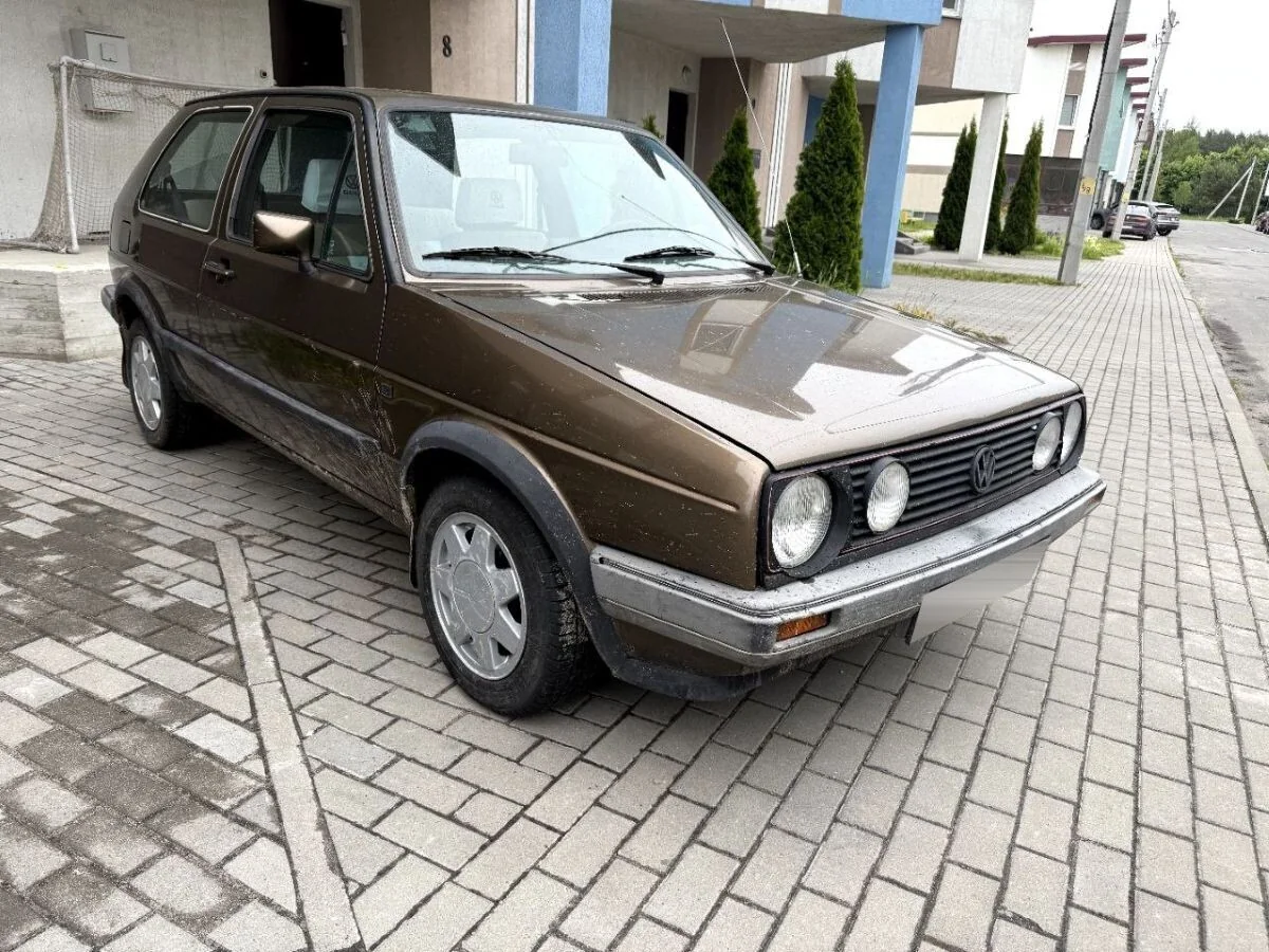 Пинчанин купил редкий VW Golf II — за эту машину продавцу начали звонить без остановки