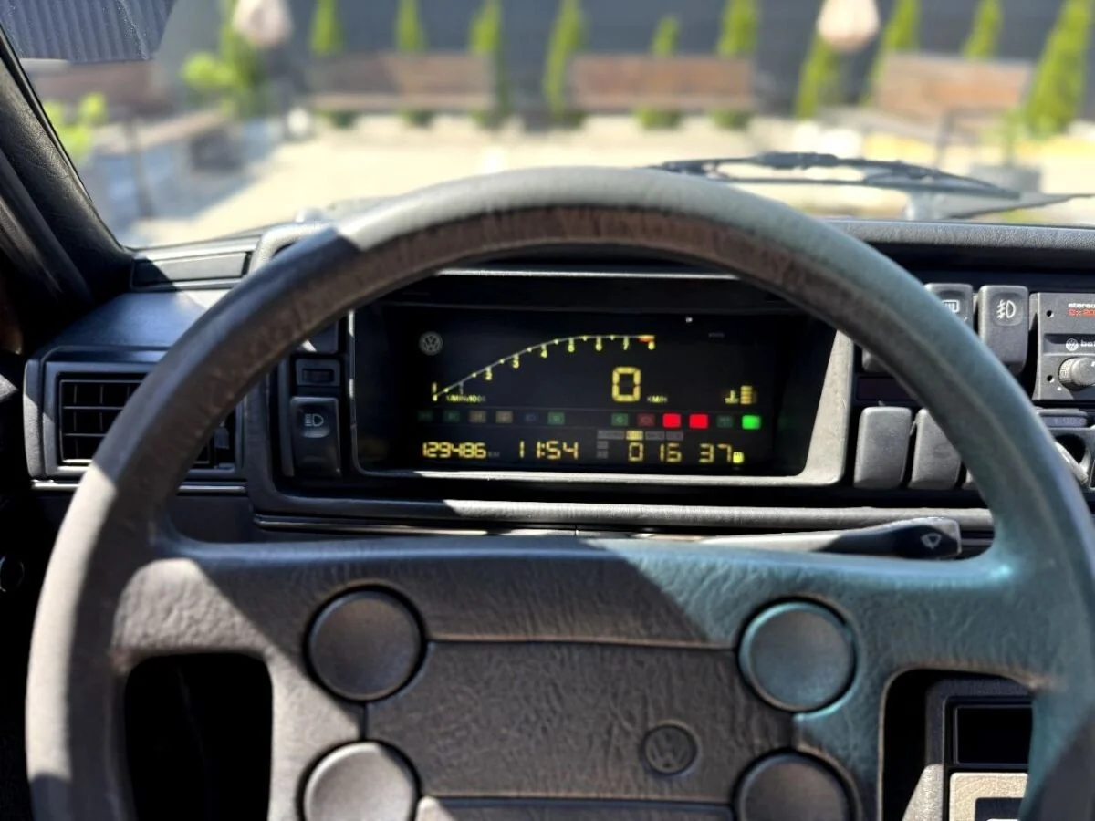 Пинчанин купил редкий VW Golf II — за эту машину продавцу начали звонить без остановки