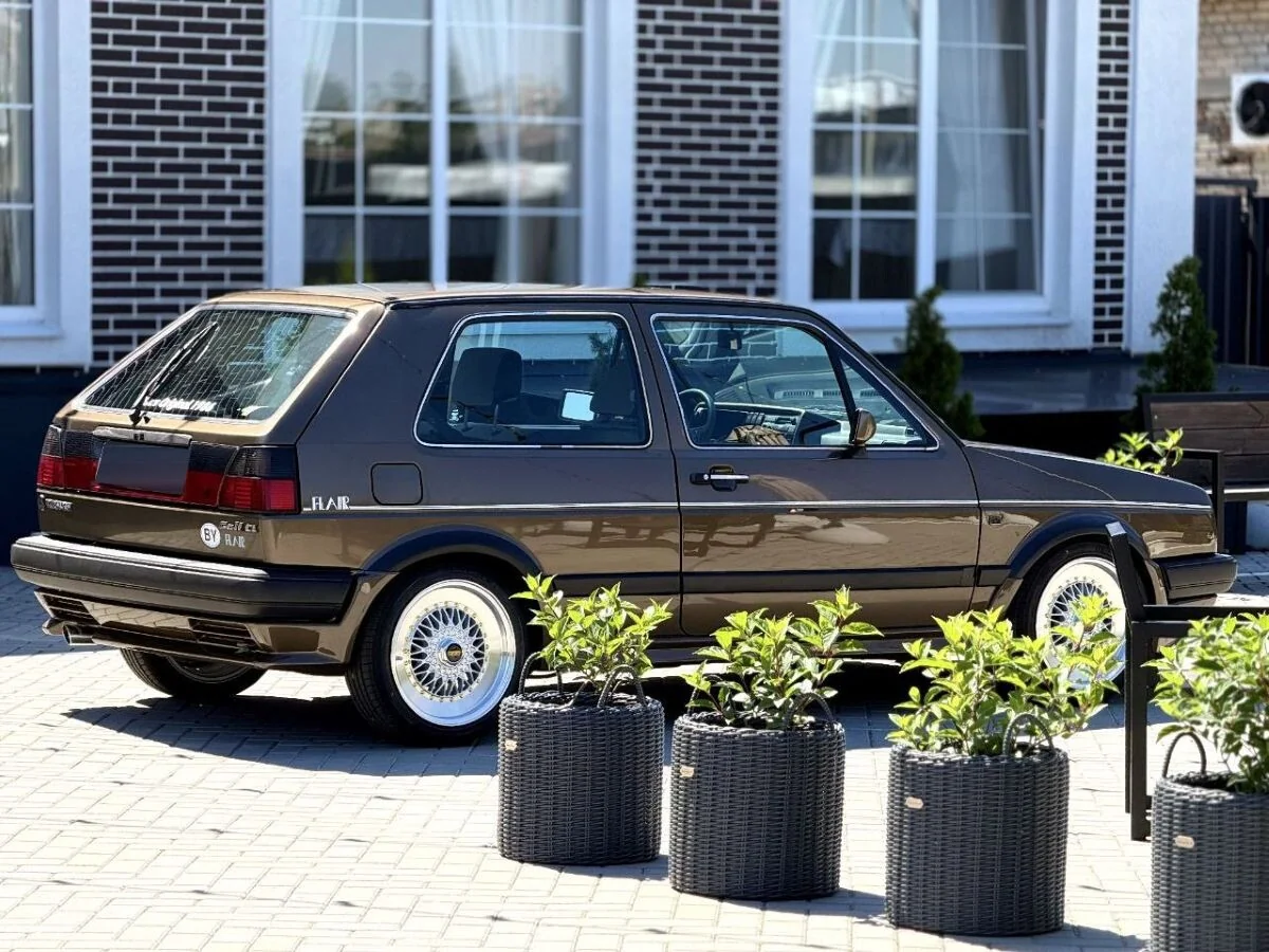 Пинчанин купил редкий VW Golf II — за эту машину продавцу начали звонить без остановки