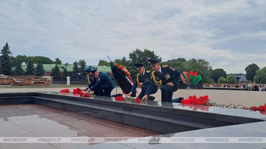 В Брестской крепости присягу приняли 49 новобранцев МЧС — что они сказали
