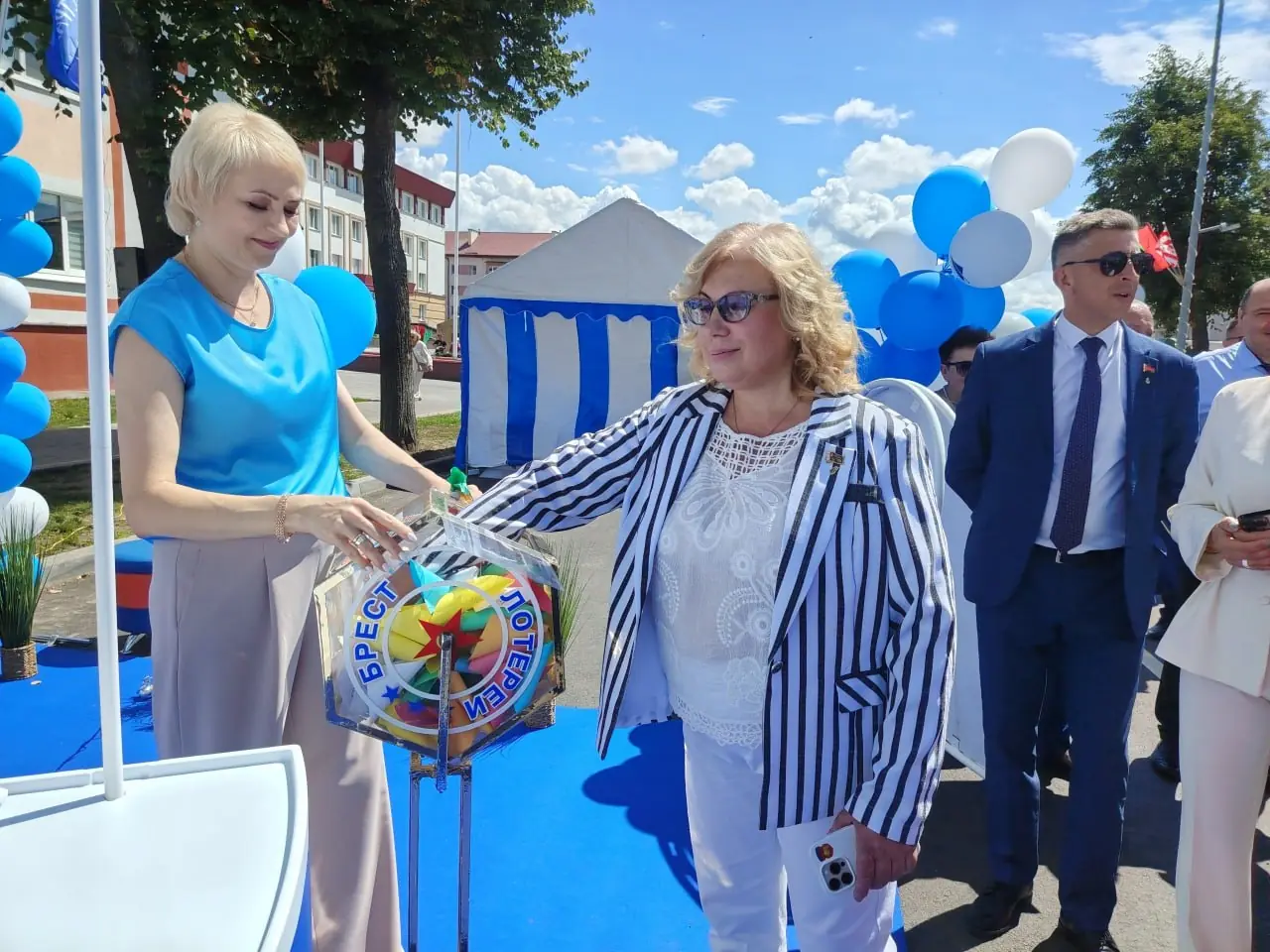 У Каменецкой башни празднуют 750-летие города