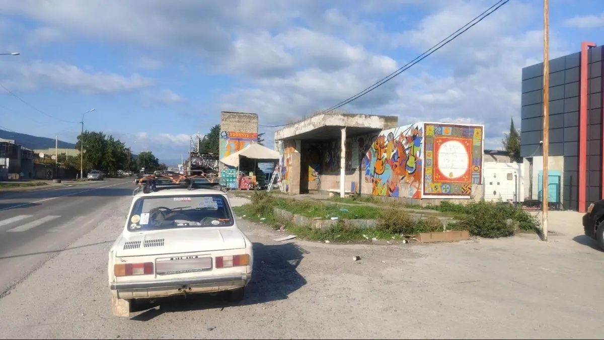Белорус уволился, сел в «Запорожец» 1992 года с 300 долларами в кармане — вот что из этого вышло
