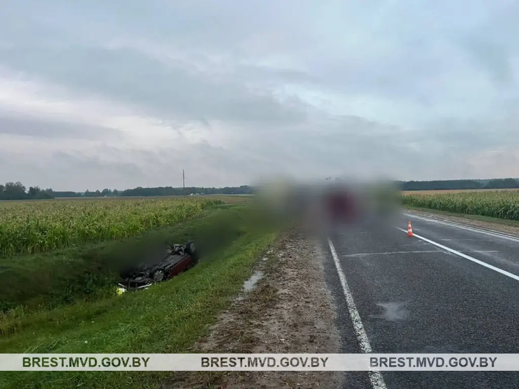 В Березовском районе погибла пассажирка Mercedes