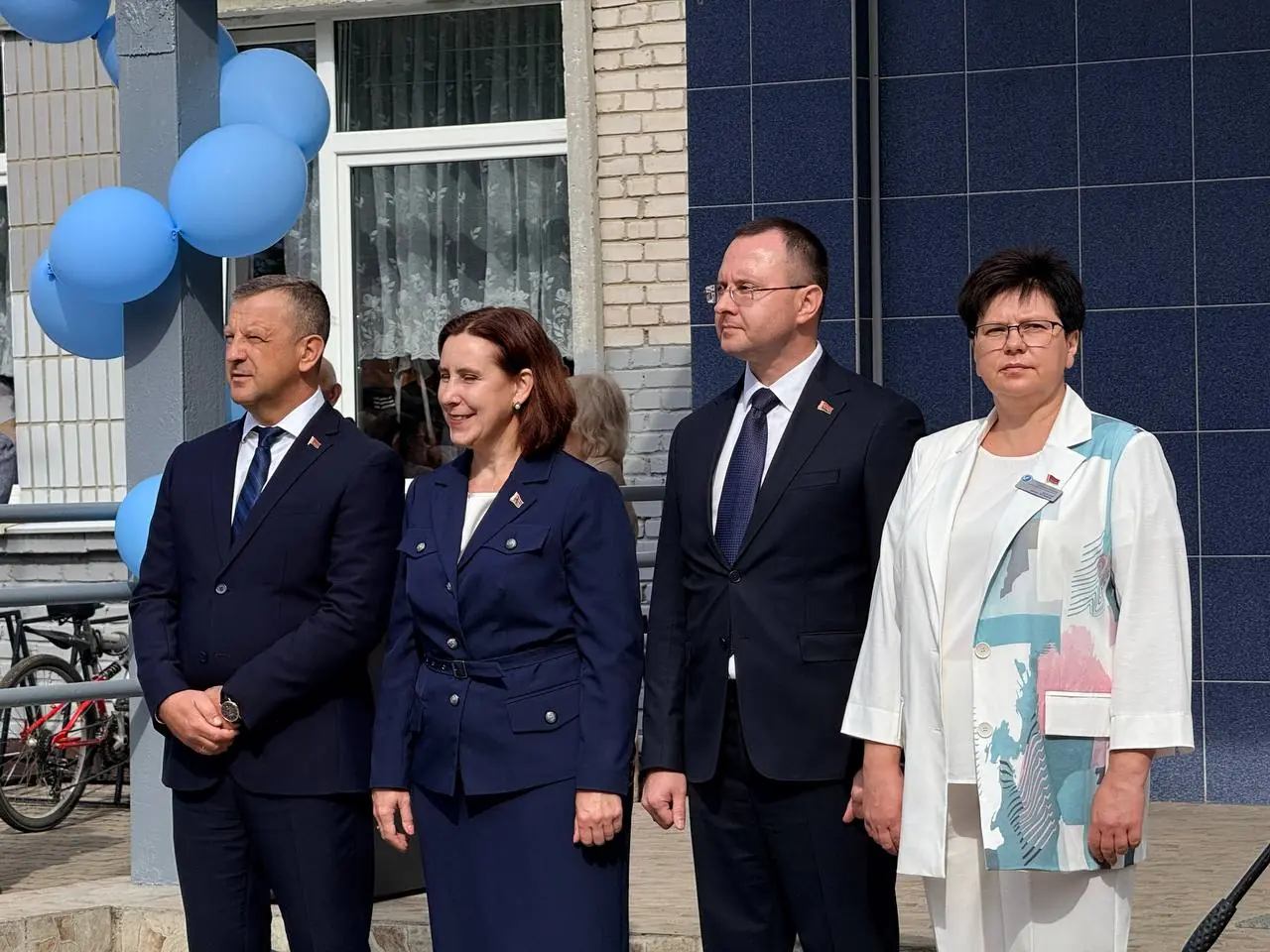Школы Бреста встретили учеников после летних каникул — как это было