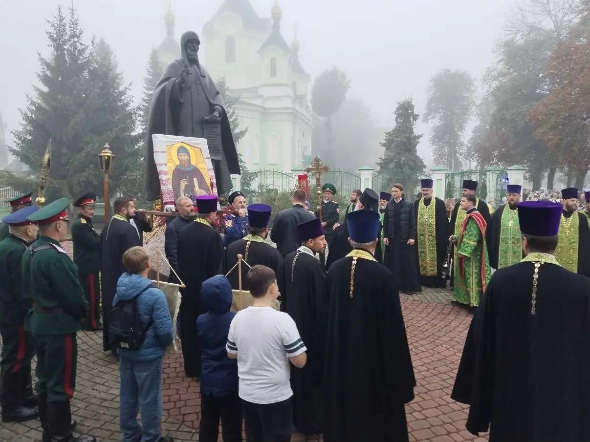 В Бресте прошёл крестный ход в честь Афанасия Брестского
