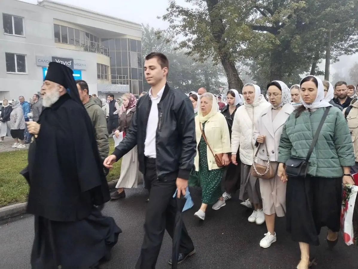 В Бресте прошёл крестный ход в честь Афанасия Брестского