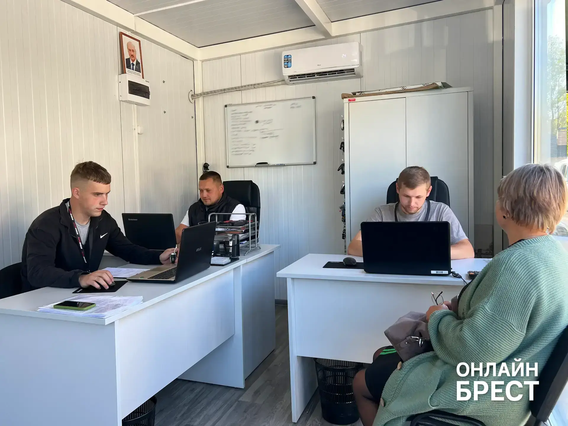 Автосалон «ГрандАвто» расширяется: где в Кобрине теперь можно купить или продать автомобиль