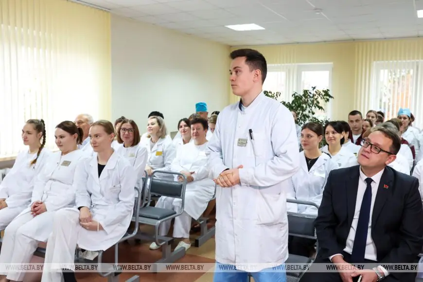 Министр здравоохранения приехал в Жабинку — чему уделили особое внимание